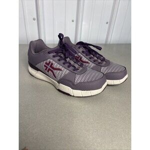 Kuru women’s Quantum Sneaker Size 8 * No Insoles*